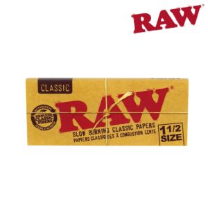 Raw Classic 1 1/2 Rolling Papers